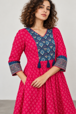 Fuchsia Bloom — Premium Block Printed Flared Kurti - Image 4